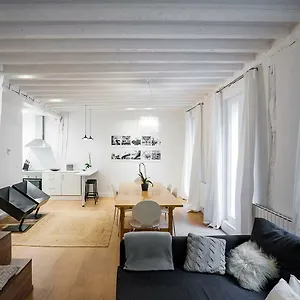 https://apartamento-minimalista-en-el-corazon-de-bilbao.basquecountryhotels.org
